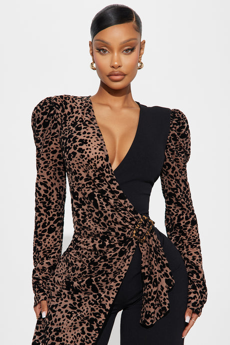 Plunging V Buckle Detail Leopard Jumpsuit