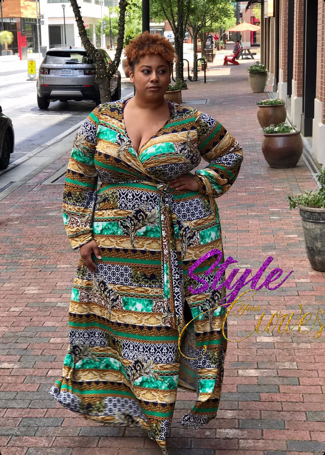 Style Your Curves with CeeCee