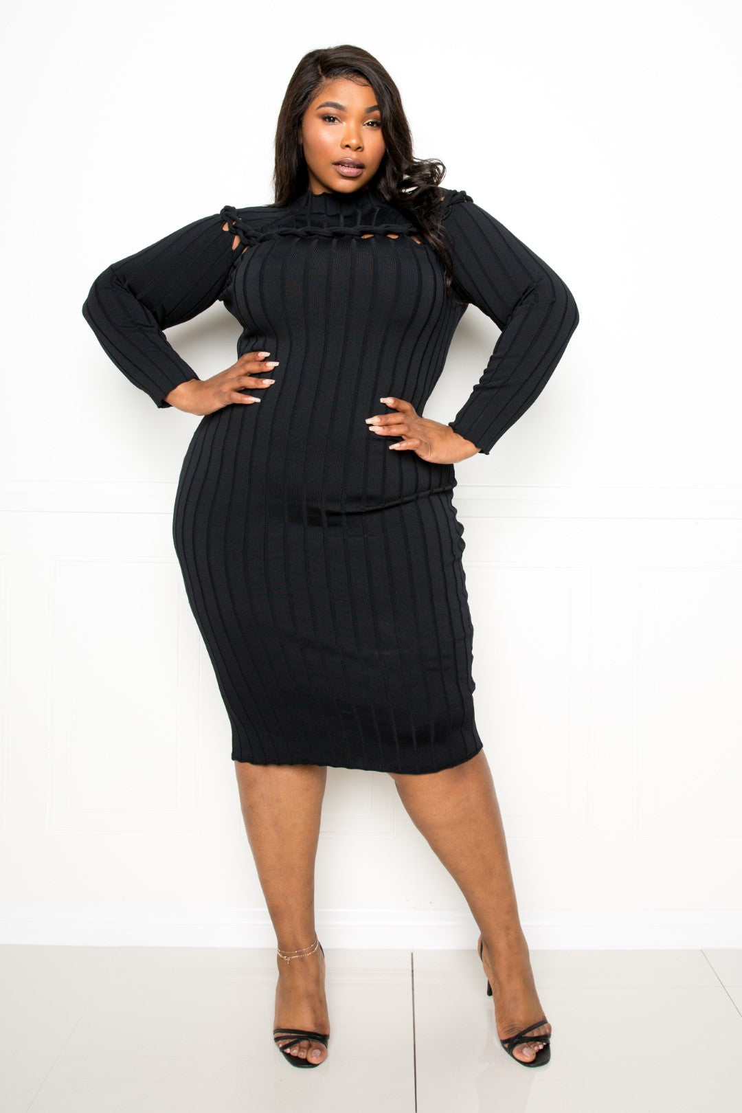 Bodycon Sweater Dress With Knot Detail | Black, Ivory, PLUS SIZE, PLUS SIZE DRESSES, SALE, SALE PLUS SIZE | Style Your Curves